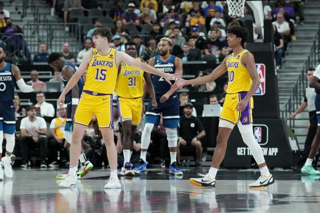 开云APP-又是难求一胜的季前赛，今年的湖人跟去年有何不同